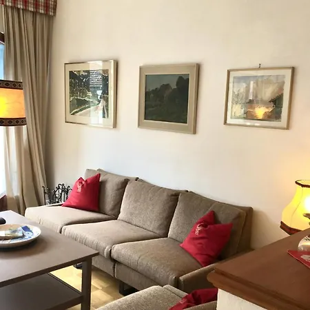 Karwendelgluehen Apartment